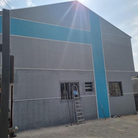 Encantador E Confortavel Estudio Prox Term Carmo 库里提巴 外观 照片